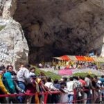 बारिश और लैंडस्लाइड से रास्ते खराब होने के कारण अमरनाथ यात्रा 20 दिन पहले रोकी गई,28 अगस्त को छड़ी मुबारक…